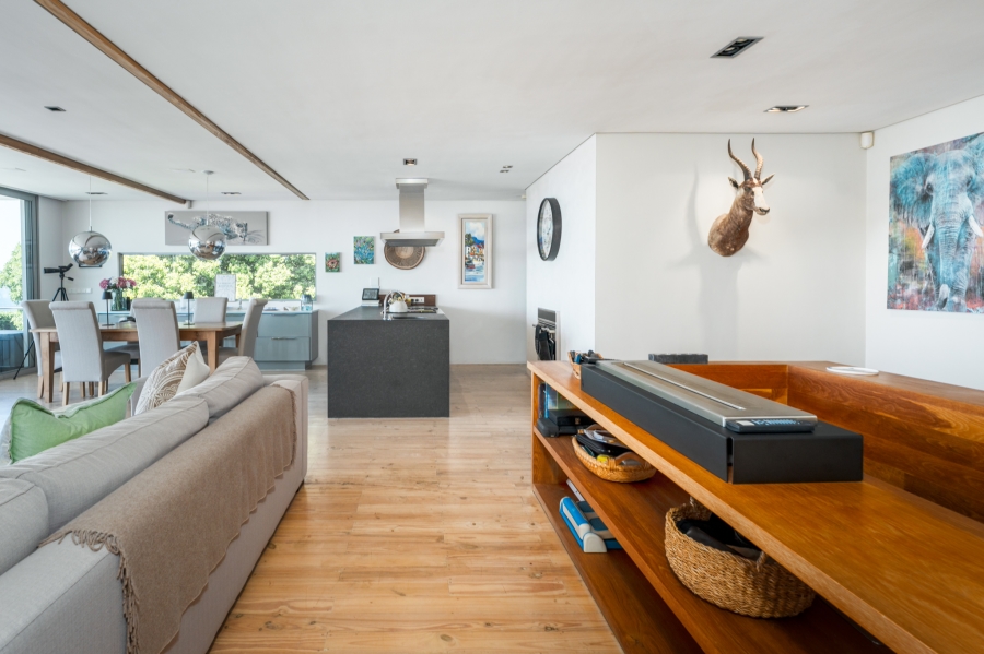 4 Bedroom Property for Sale in Murdock Valley Western Cape